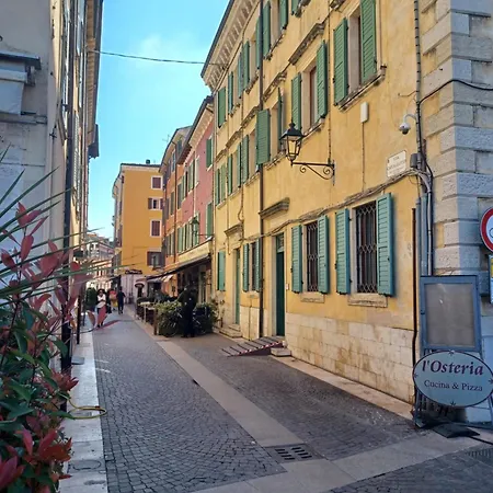 Relais Al Porto Ora