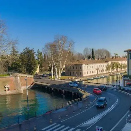 Apartment Relais Al Porto Ora