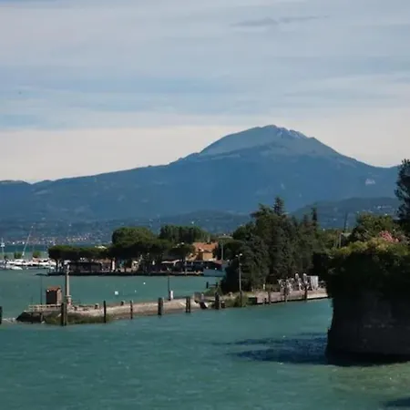 Relais Al Porto Ora Apartment Peschiera del Garda